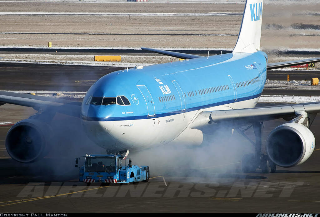 ph-aoa "klm" 荷兰皇家航空 空中客车 a330-200客机模型 1/500比例