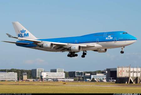 KLM13041511