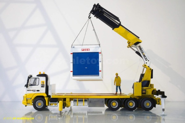 ht-VOLVO-8X4 PALFINGER-024
