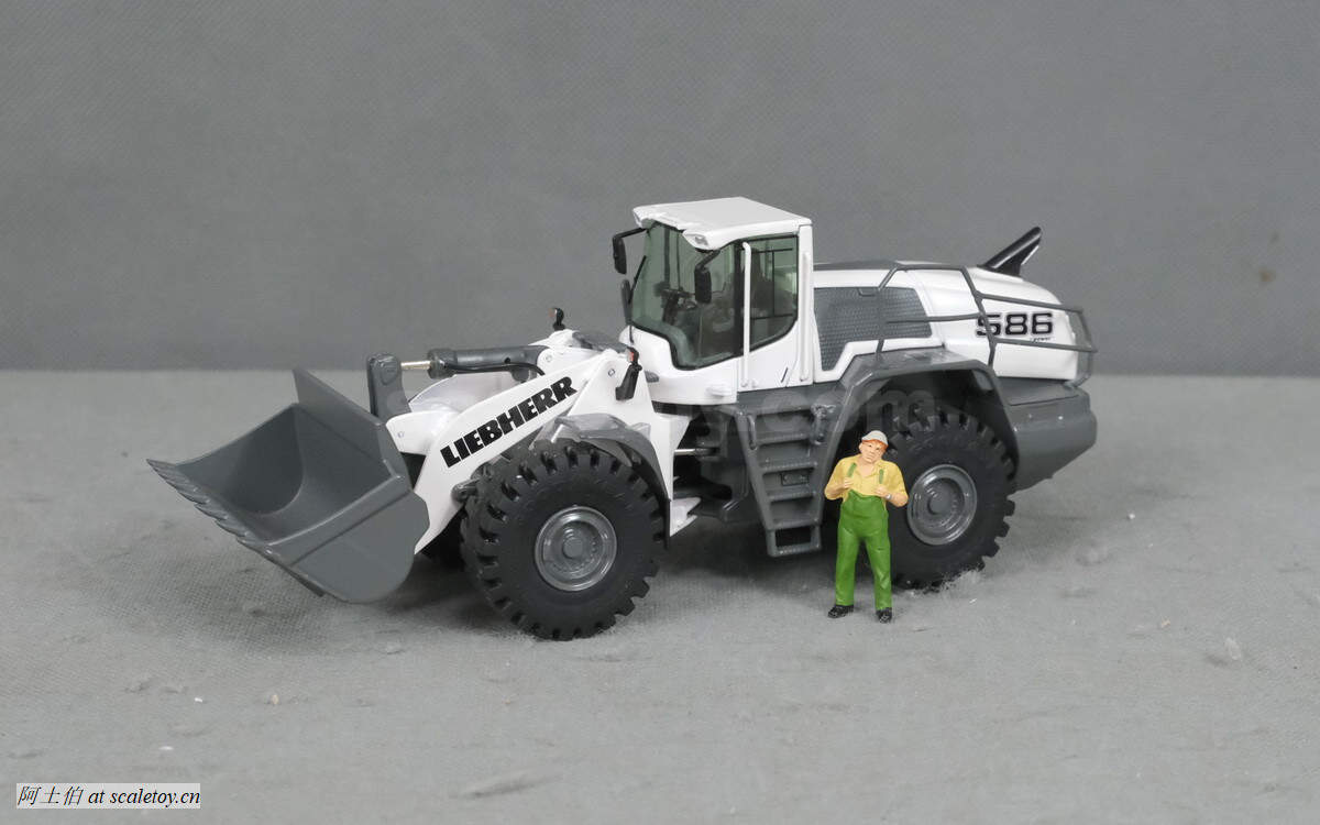 [NZG] LIEBHERR L586 wheel loader 利勃海尔L586轮式装载机