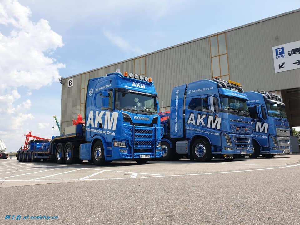 [WSI] SCANIA S HIGHLINE CS20H 6X4 with BROSHUIS 4X SEMI LOWLOADER – AKM 斯堪尼亚拖头挂BROSHUIS半低板 德国AKM公司