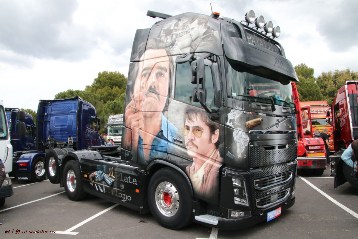 [WSI] VOLVO FH4 GLOBETROTTER XL 6X2 TAG AXLE – PATALACCI 沃尔沃拖头 法国 PATALACCI公司彩绘