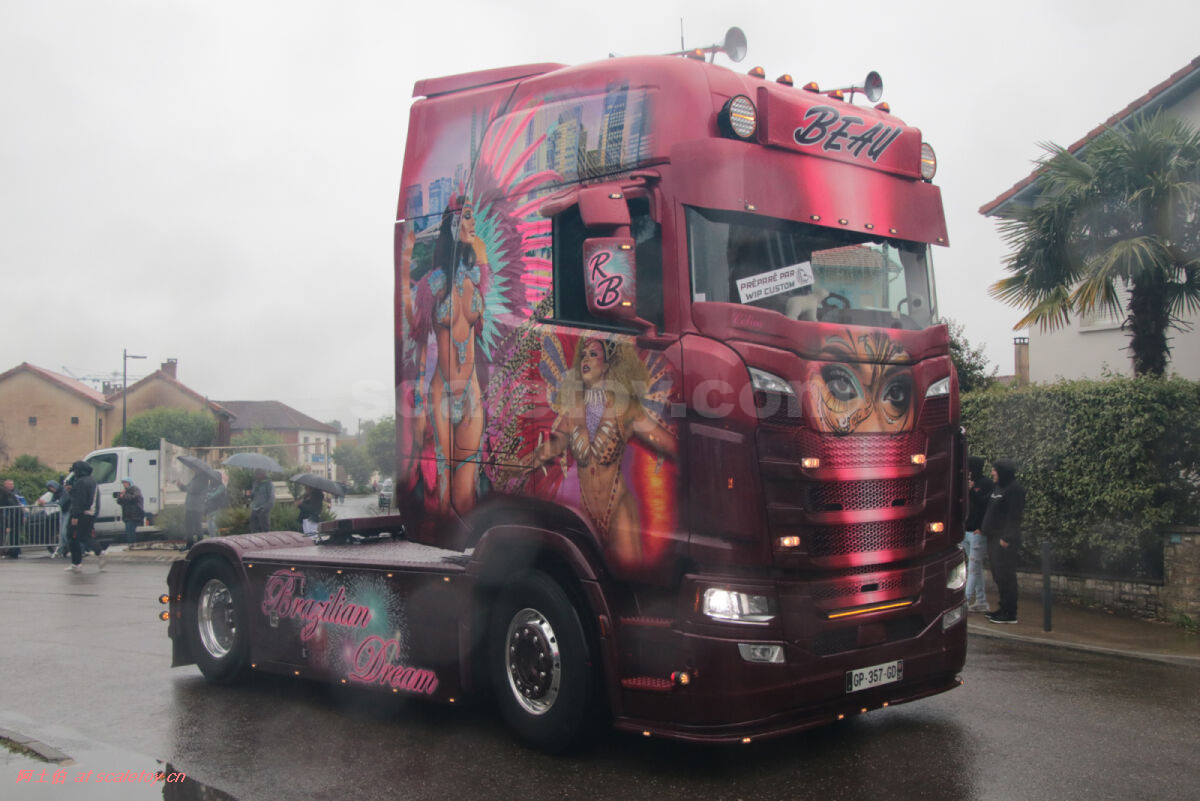 [WSI] SCANIA S HIGHLINE CS20H 4X2 – BEAU ‘BRAZILIAN DREAM’ 斯堪尼亚拖头 法国BEAU公司 巴西梦幻彩绘