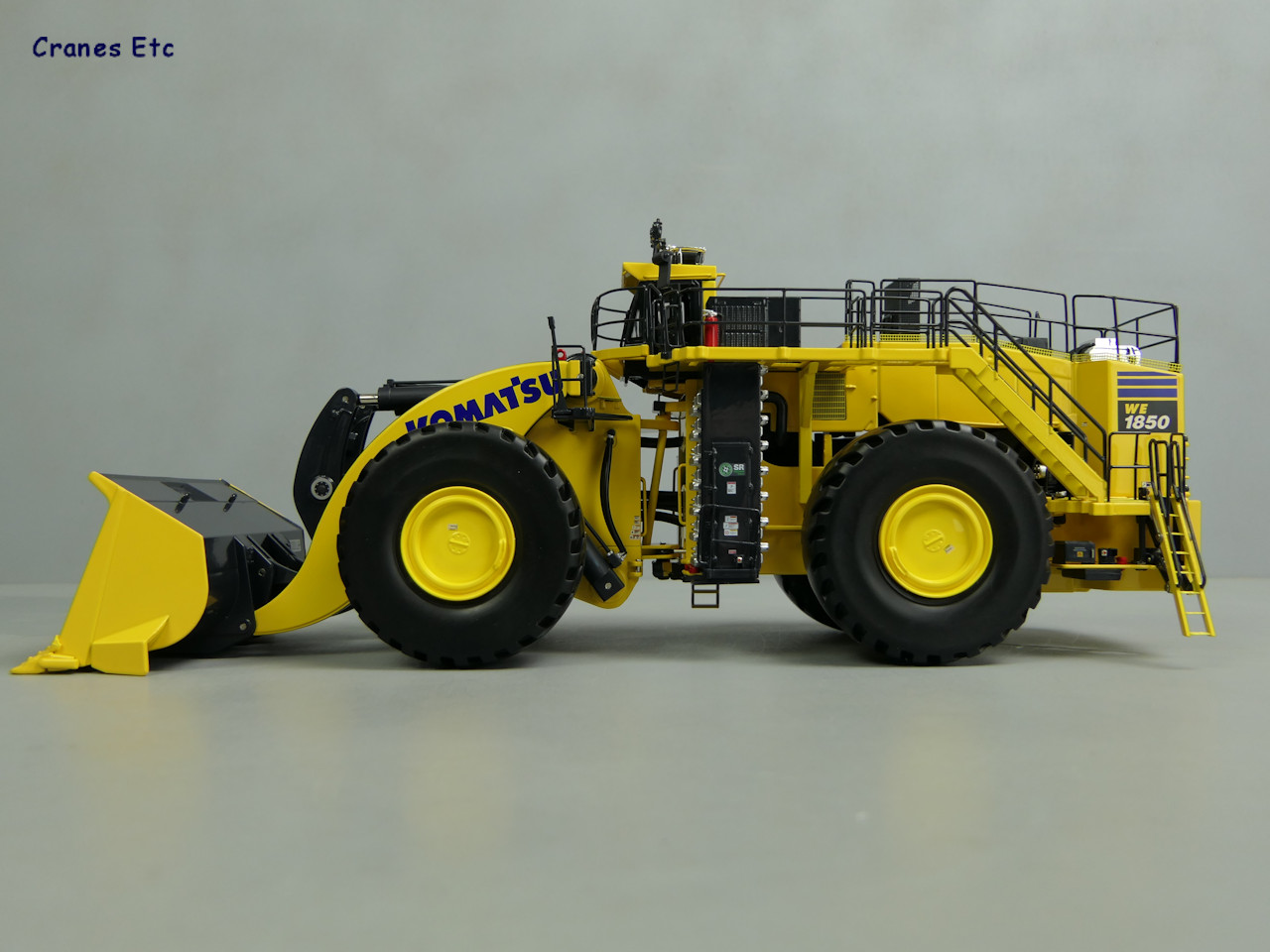 [Weiss Brothers] Komatsu WE 1850 Wheel Loader