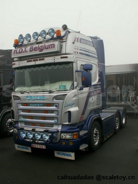 KONICA MINOLTA DIGITAL CAMERA