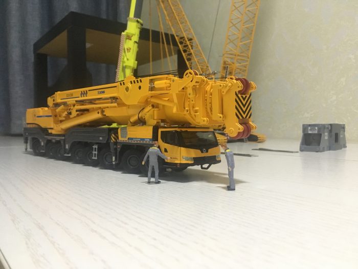 马路随拍:混凝土浇注